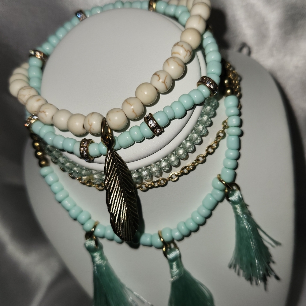 🔥Twenty (20) Random Bracelets Set - Picture 5 of 5